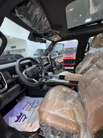 Discover undefined undefined Exterior Interior Images.Find all aspects and details of cars.