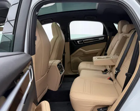 Porsche Cayenne Coupe Base 2022