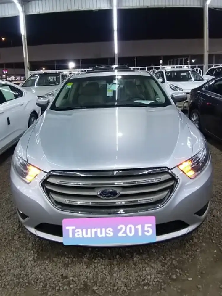 ford ford-taurus image Ford Taurus 2015