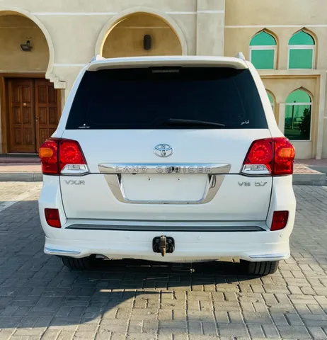 Toyota Land Cruiser 5.7L VXR 2015