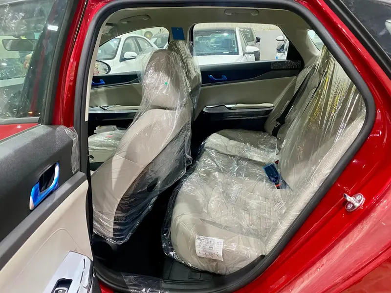 KIA K5 2025