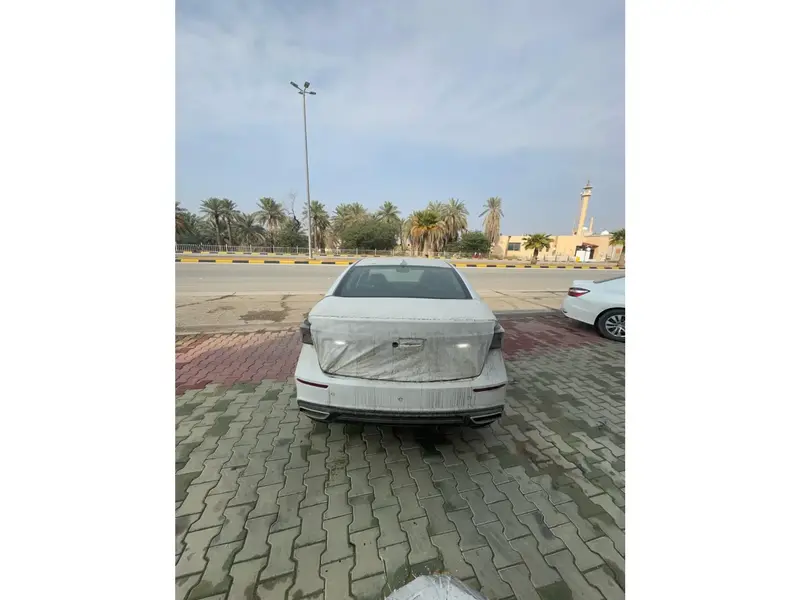 Discover undefined undefined Exterior Interior Images.Find all aspects and details of cars.