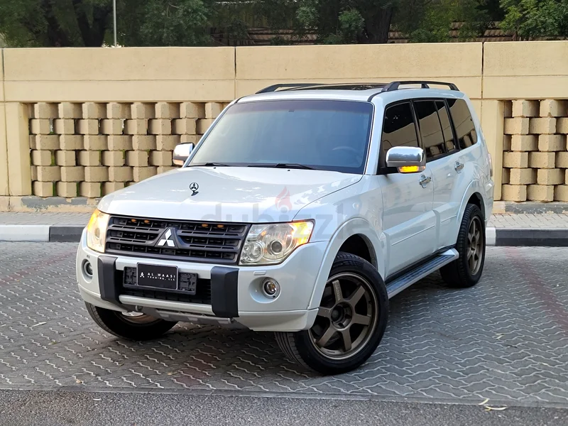 Mitsubishi Pajero 2010