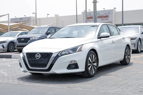 Nissan Altima 2021