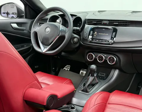 Alfa Romeo Giulietta Veloce 2021