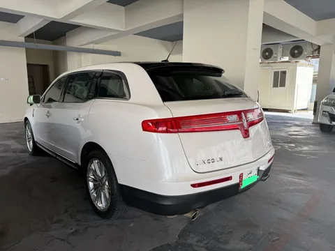 Lincoln MKT 3.5 AWD EcoBoost 2015