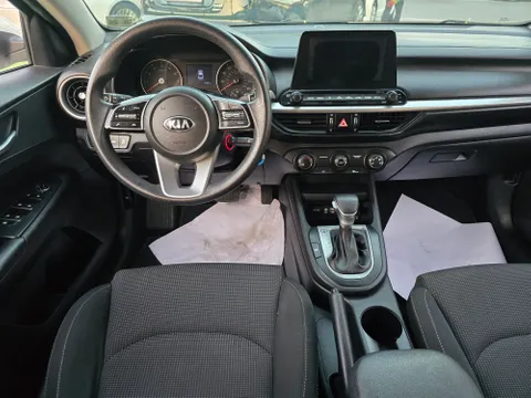 Discover undefined undefined Exterior Interior Images.Find all aspects and details of cars.
