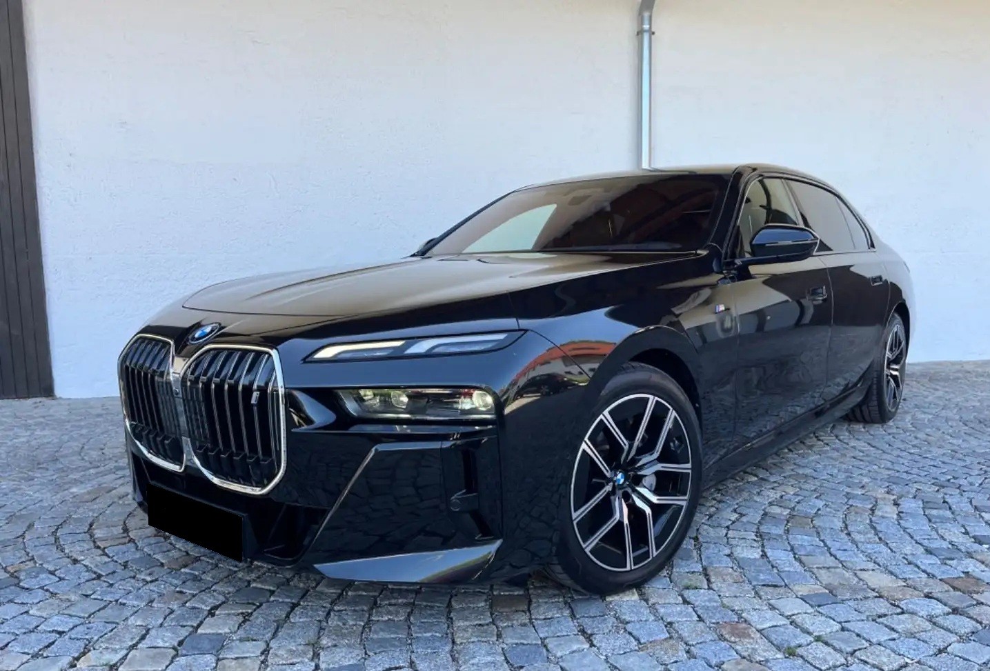 BMW i7 2023