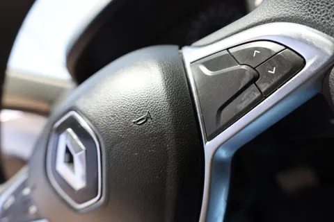 Discover undefined undefined Exterior Interior Images.Find all aspects and details of cars.