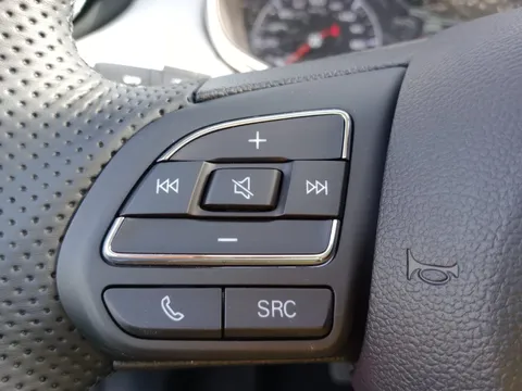 New MG ZS 1.5L LUX 2023