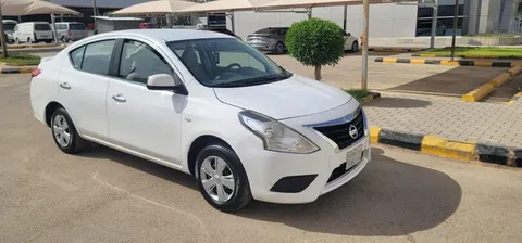 Nissan Sunny 2020