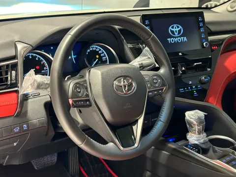 Discover undefined undefined Exterior Interior Images.Find all aspects and details of cars.