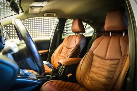 Discover undefined undefined Exterior Interior Images.Find all aspects and details of cars.