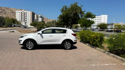 Discover undefined undefined Exterior Interior Images.Find all aspects and details of cars.