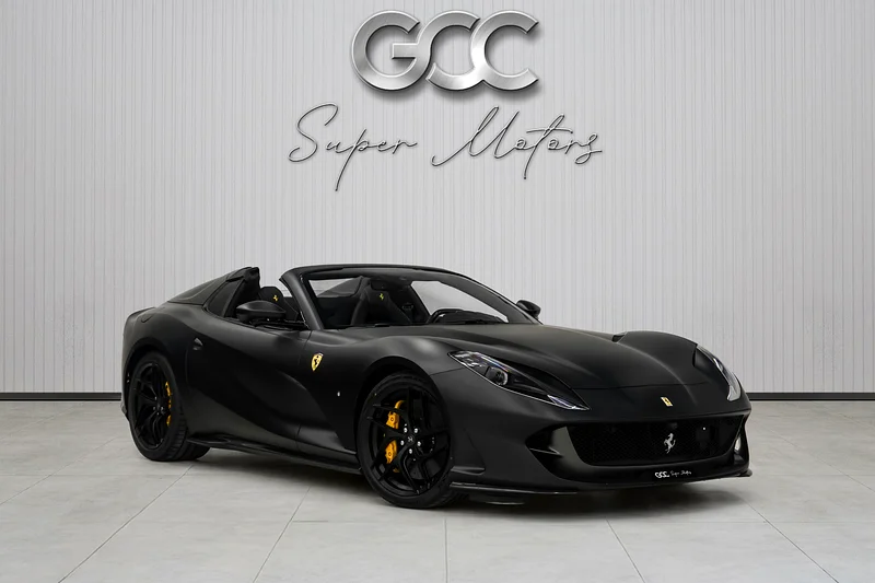 فيراري 812 GTS 2023