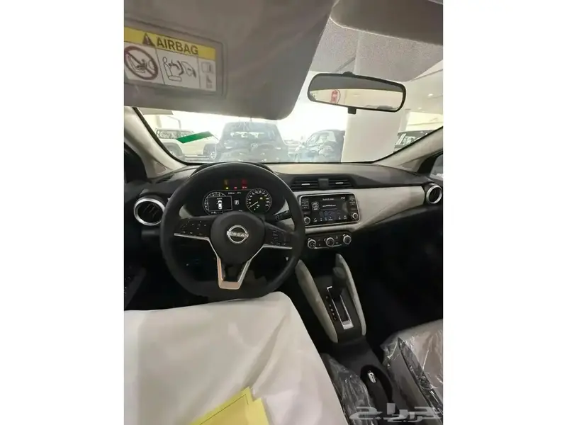 Nissan Sunny 2024
