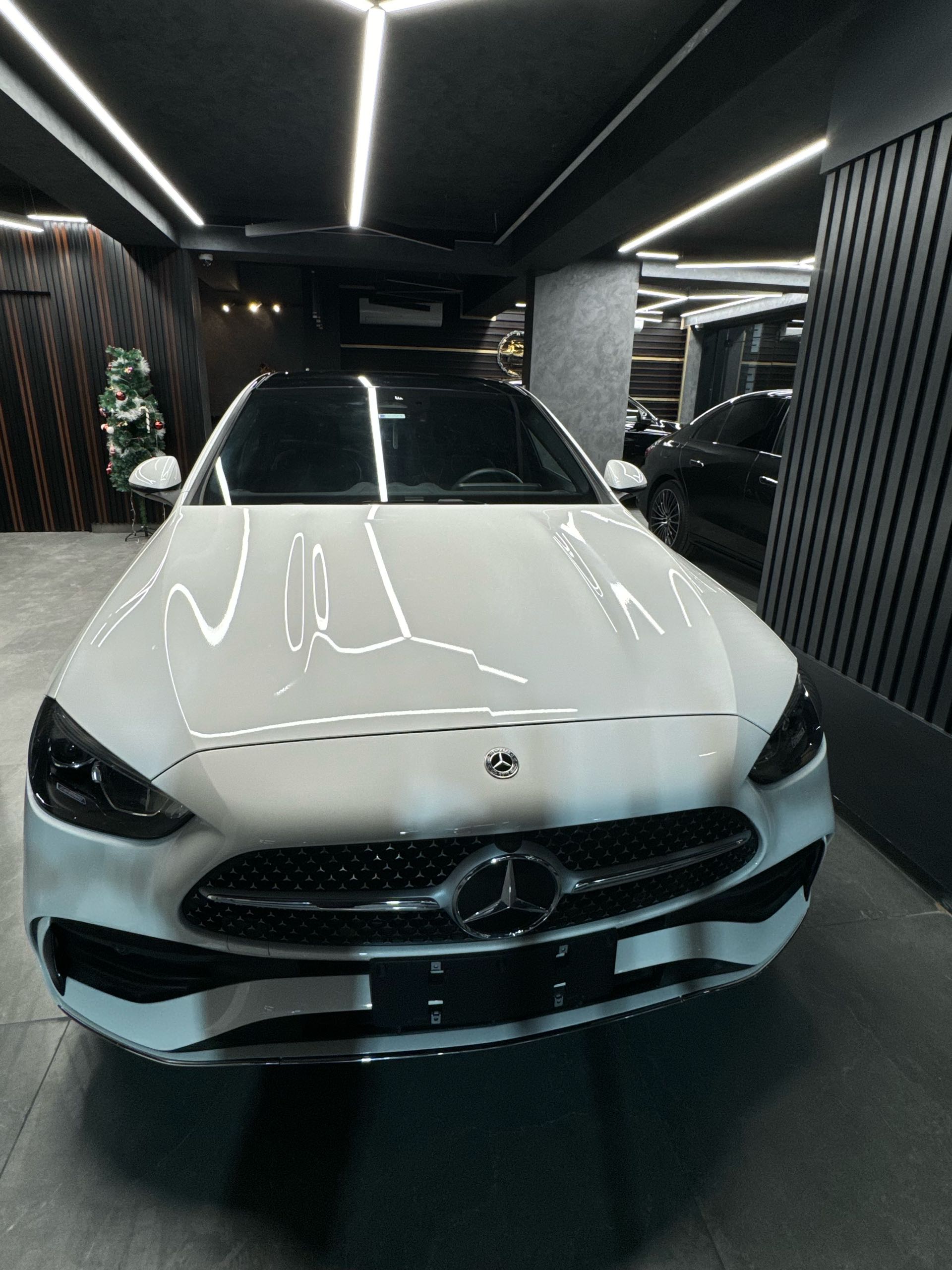مرسيدس بنز C Class 2023