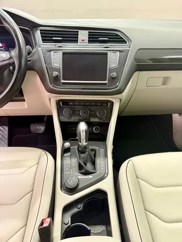 Volkswagen Tiguan 2.0L SE 2017