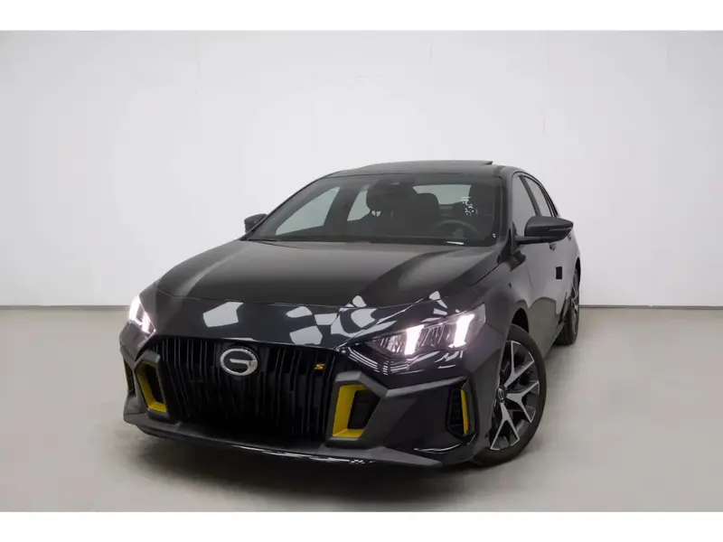 Discover undefined undefined Exterior Interior Images.Find all aspects and details of cars.