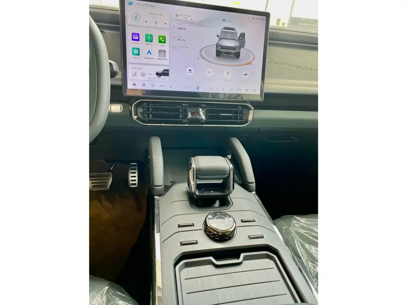 Discover undefined undefined Exterior Interior Images.Find all aspects and details of cars.