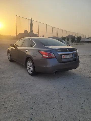 Nissan Altima 2.5 SV 2014