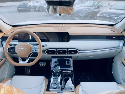 New Jetour X70 Plus 1.6T Luxury (7 Seater) 2025