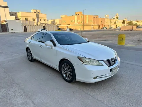 Discover undefined undefined Exterior Interior Images.Find all aspects and details of cars.
