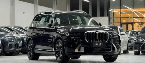 Discover undefined undefined Exterior Interior Images.Find all aspects and details of cars.