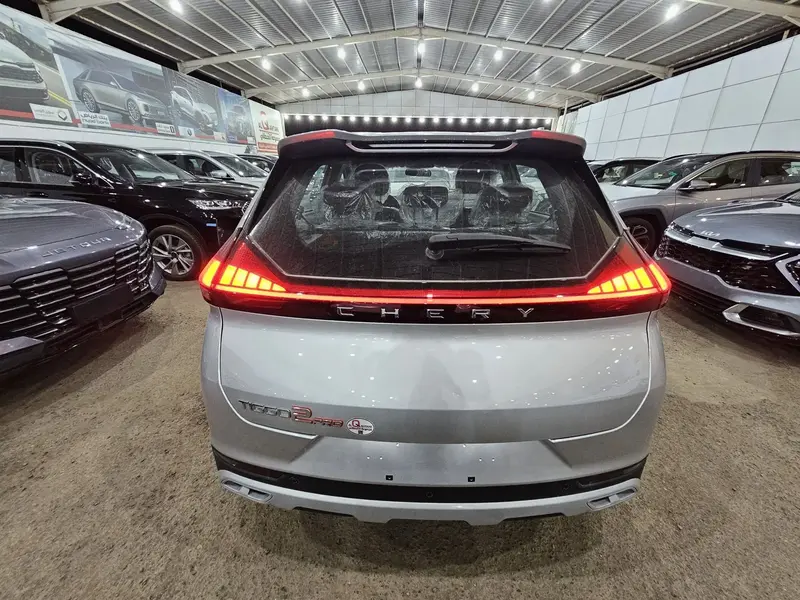 Discover undefined undefined Exterior Interior Images.Find all aspects and details of cars.