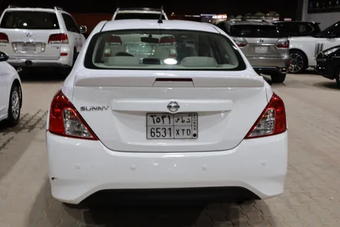 Nissan Sunny 2019