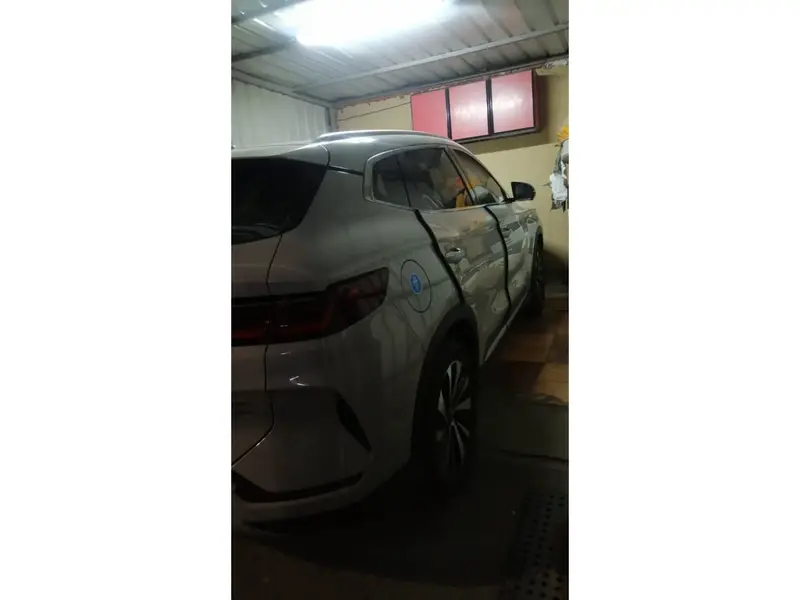 Discover undefined undefined Exterior Interior Images.Find all aspects and details of cars.
