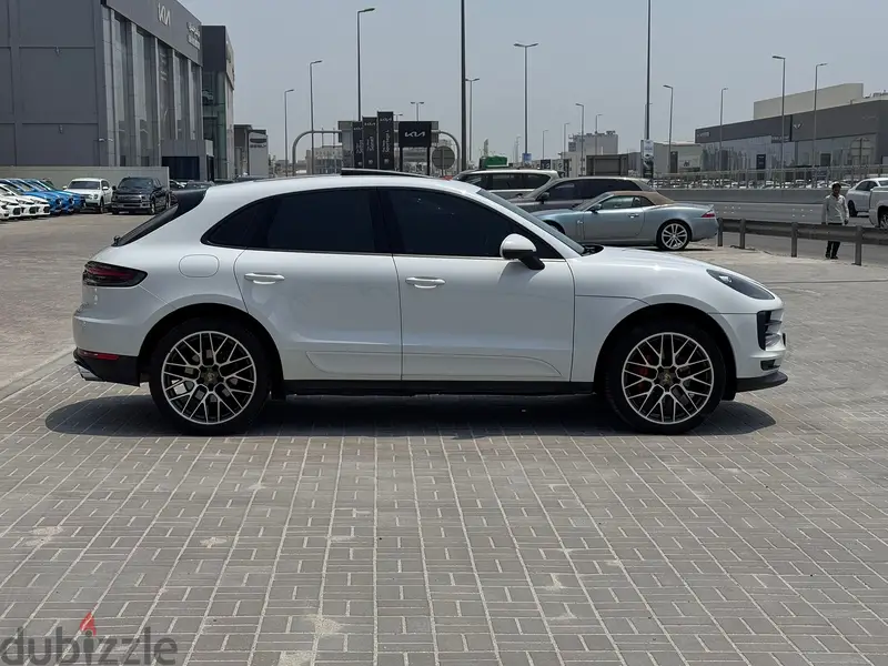 بورش ماكان 2021