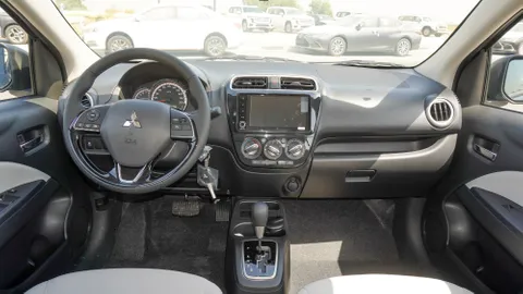 New Mitsubishi Attrage 1.2 GLX 2025