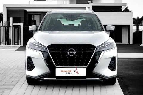 Discover undefined undefined Exterior Interior Images.Find all aspects and details of cars.