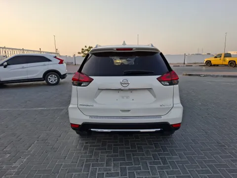 Nissan Rogue 2020