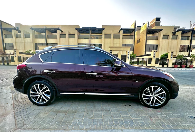 إنفينيتي QX50 2018