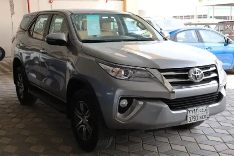 toyota toyota-fortuner image Toyota Fortuner 2020