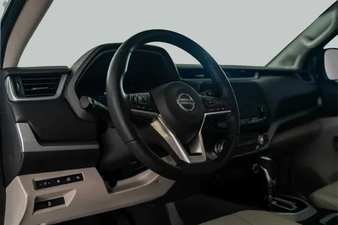 Nissan Xterra 2.5L Platinum (4WD) 2021