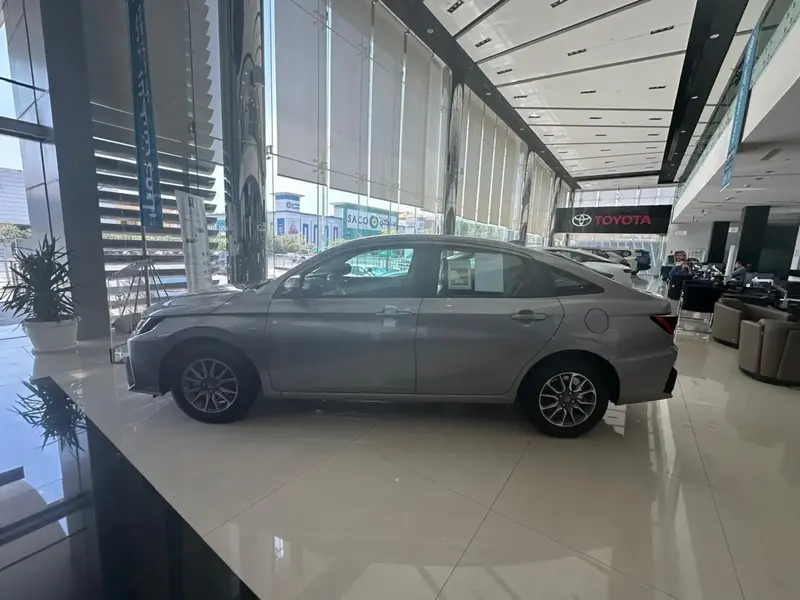 Toyota Yaris 2024 YX