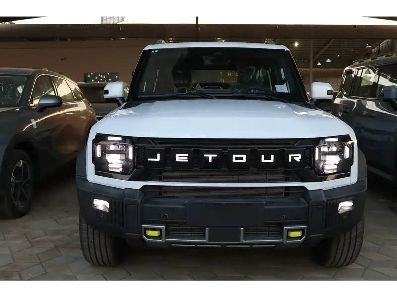 Discover undefined undefined Exterior Interior Images.Find all aspects and details of cars.