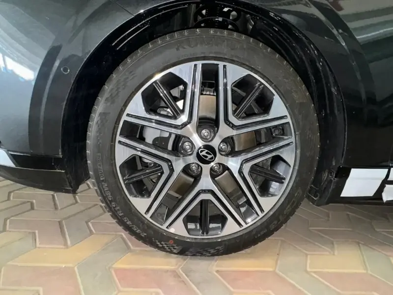 Hyundai Azera 2025