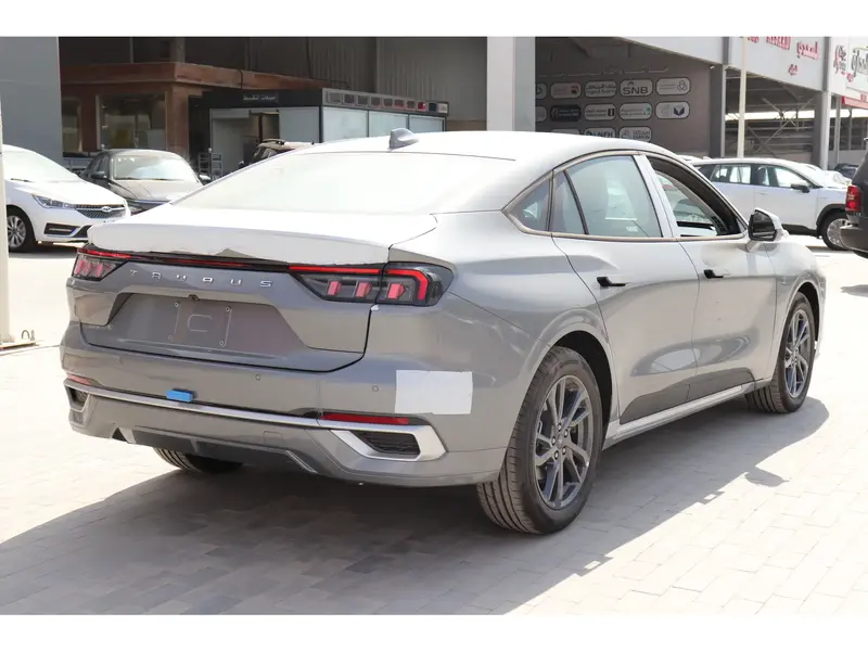 Ford Taurus 2025