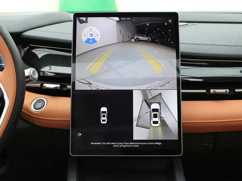 Geely Preface 2025