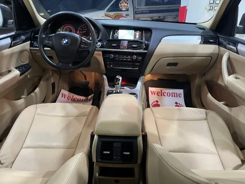 Discover undefined undefined Exterior Interior Images.Find all aspects and details of cars.