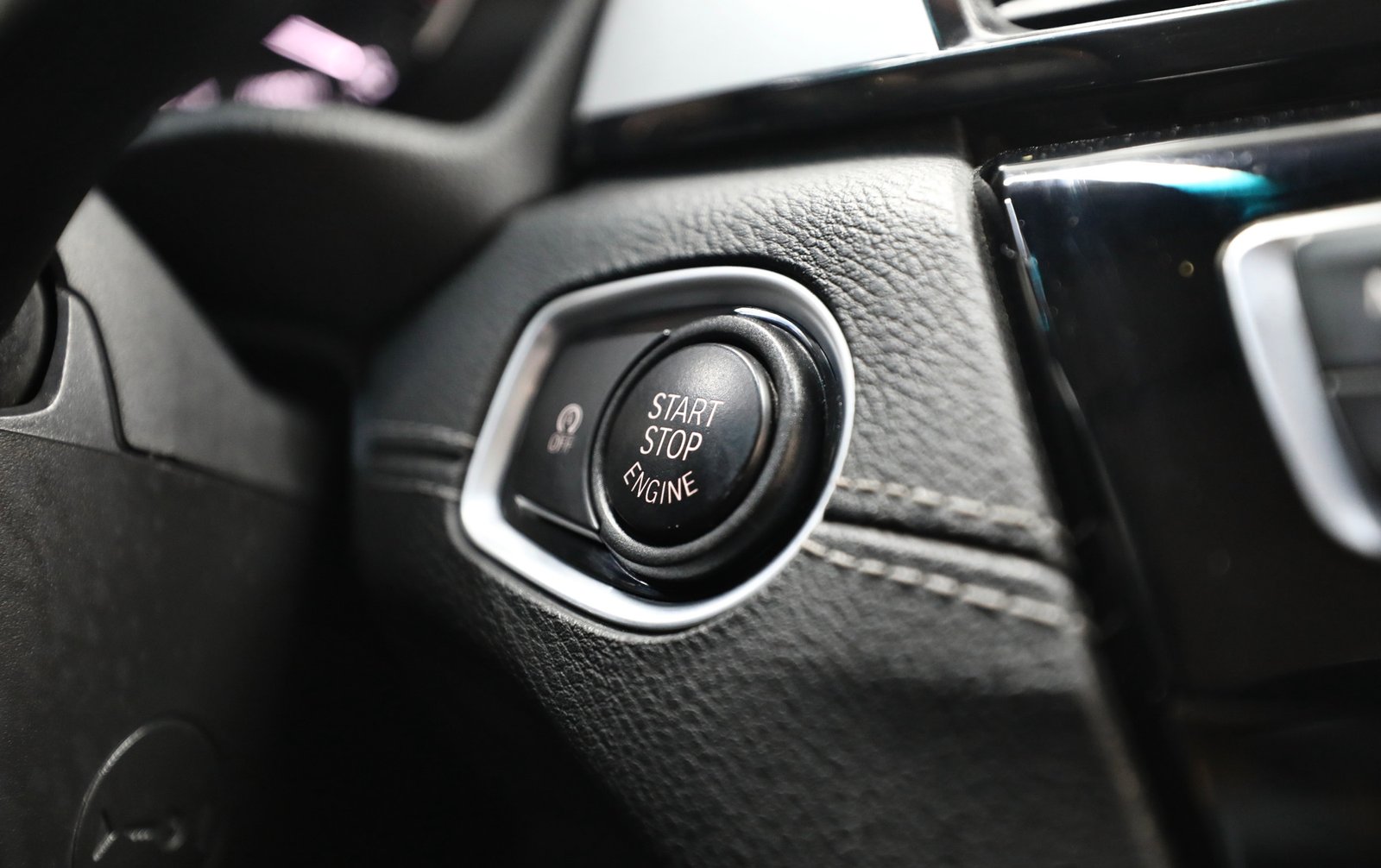 GCC | X2 sDrive 20i | 1050 AED Monthly Installment | Free Insurance and Registration
