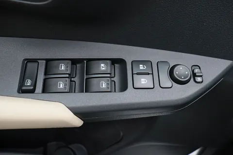 Toyota Yaris Sedan 2023