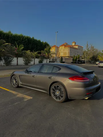 Porsche Panamera Platinum Edition 2016