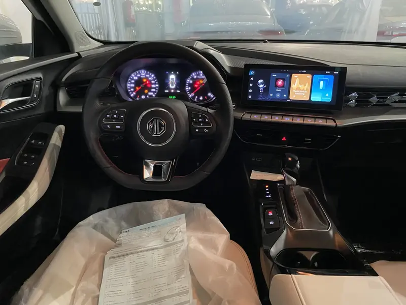 Discover undefined undefined Exterior Interior Images.Find all aspects and details of cars.