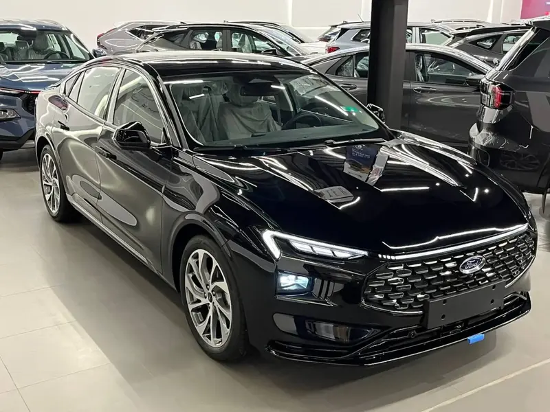 Ford Taurus 2025