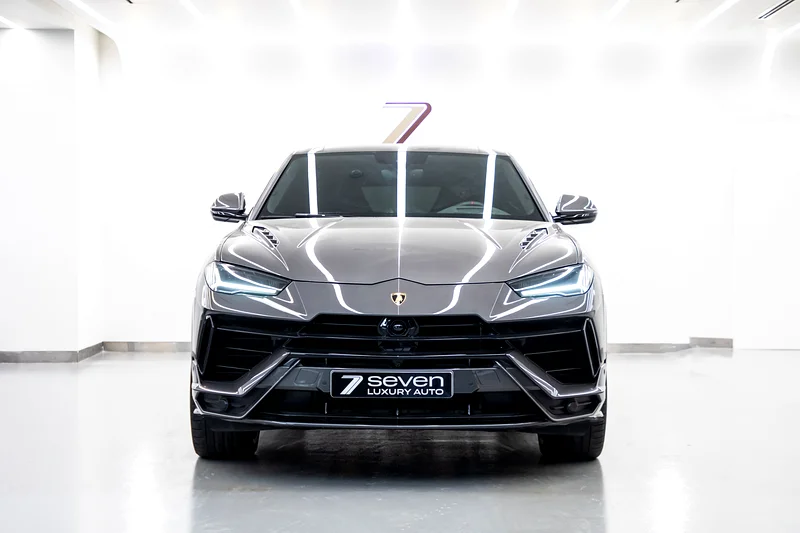 Lamborghini Urus 2024